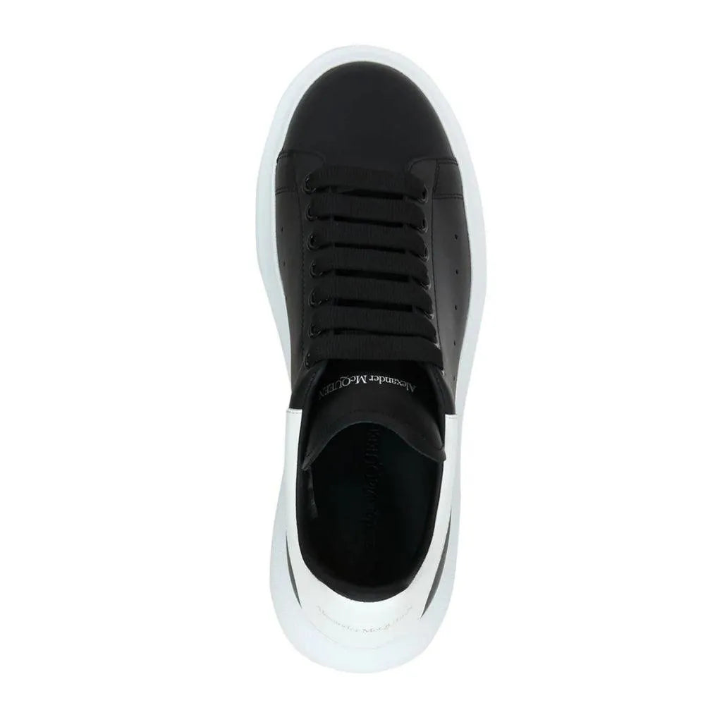 Tênis Alexander McQueen Casual Sneaker Black & White